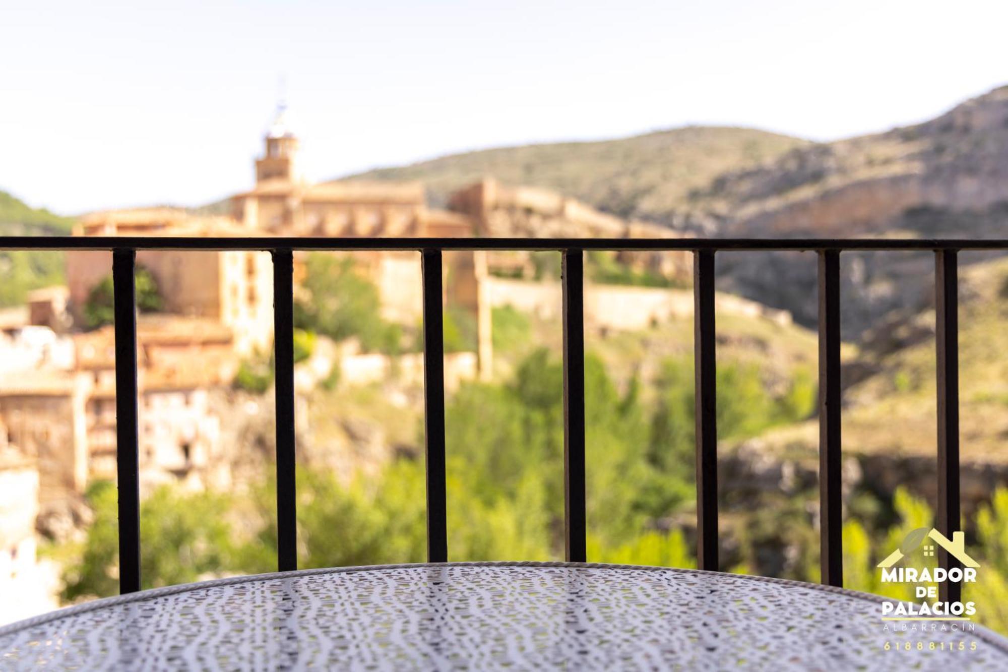 Mirador De Palacios- Centrico Con Vistas Y Parking Cerca Albarracín Exterior foto