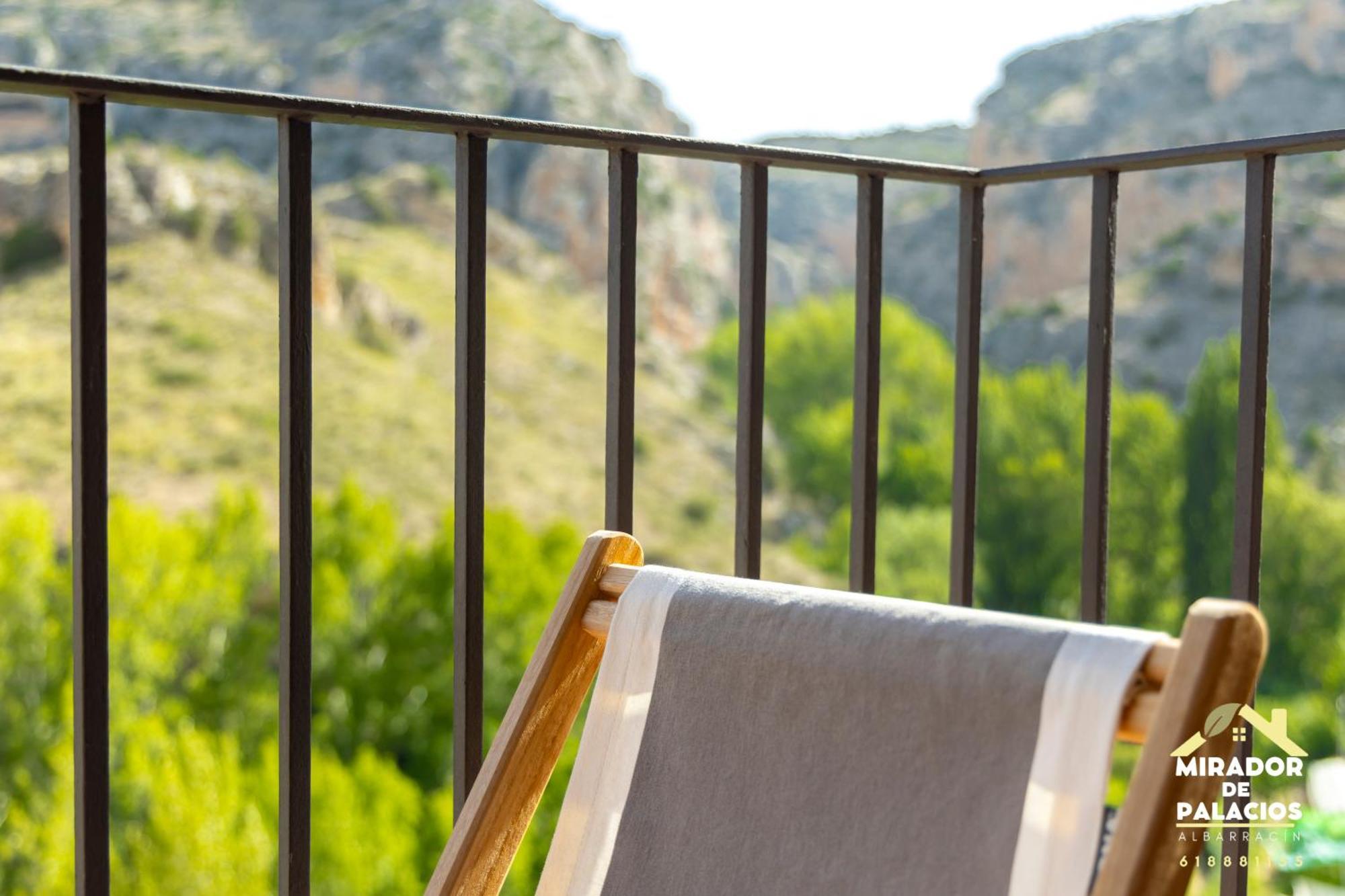 Mirador De Palacios- Centrico Con Vistas Y Parking Cerca Albarracín Exterior foto