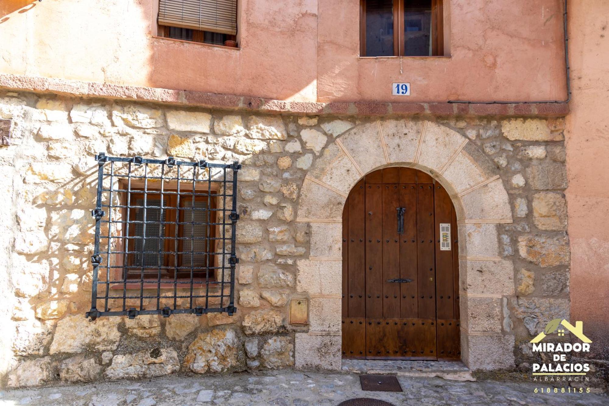 Mirador De Palacios- Centrico Con Vistas Y Parking Cerca Albarracín Exterior foto