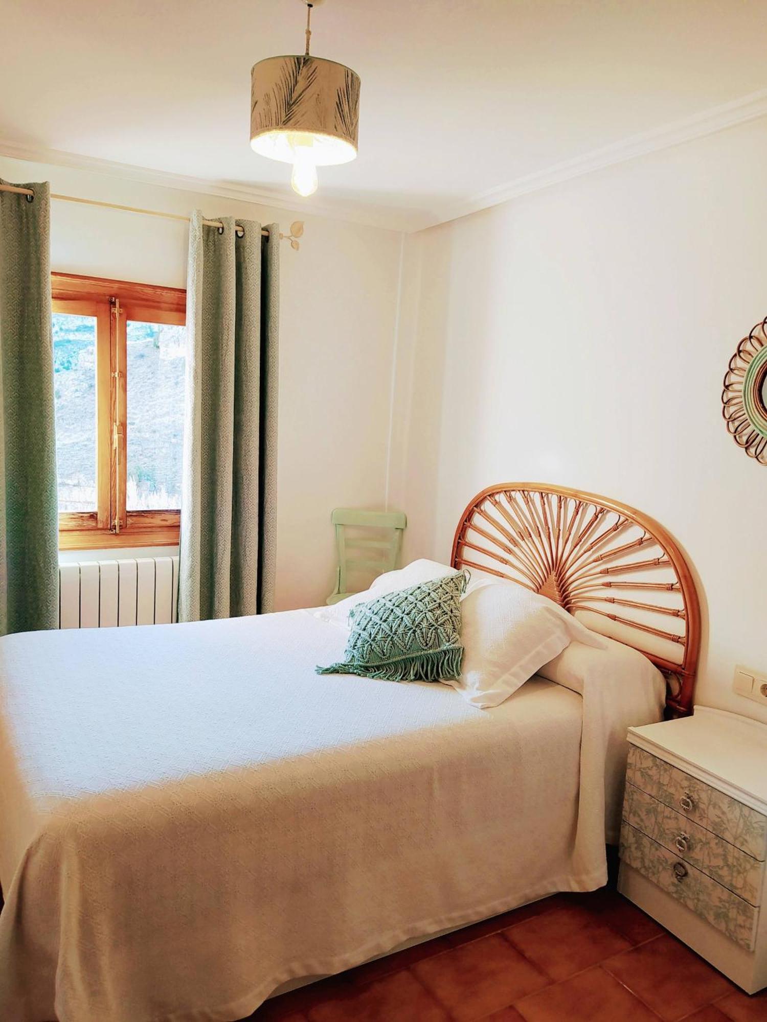 Mirador De Palacios- Centrico Con Vistas Y Parking Cerca Albarracín Exterior foto