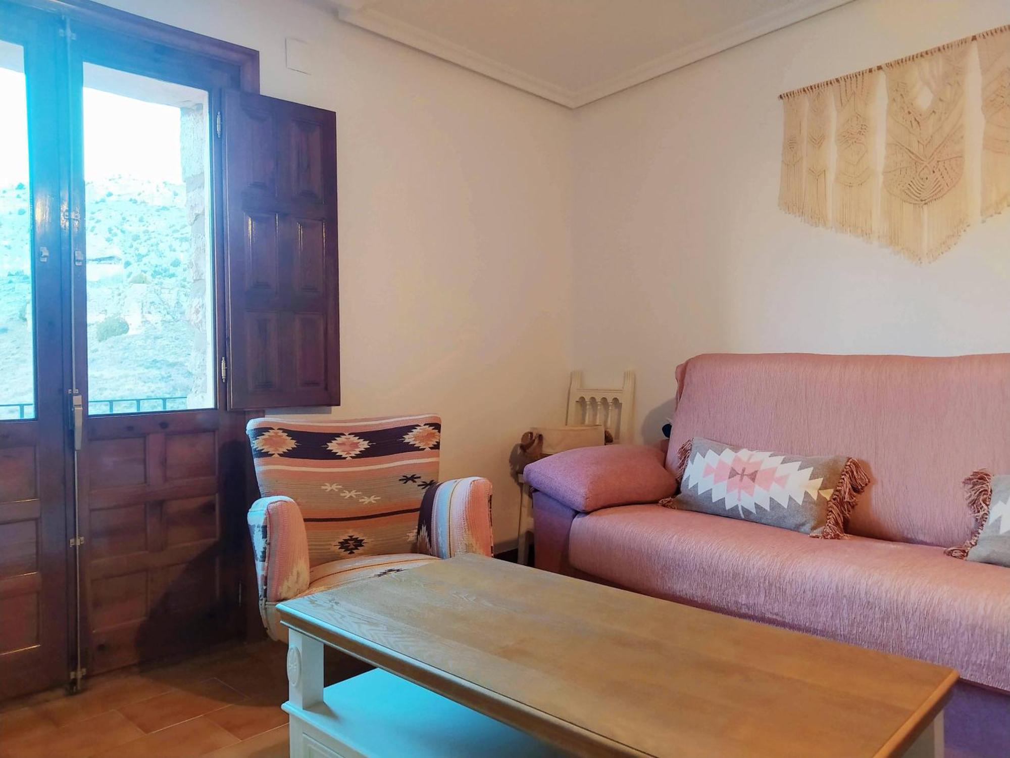Mirador De Palacios- Centrico Con Vistas Y Parking Cerca Albarracín Exterior foto