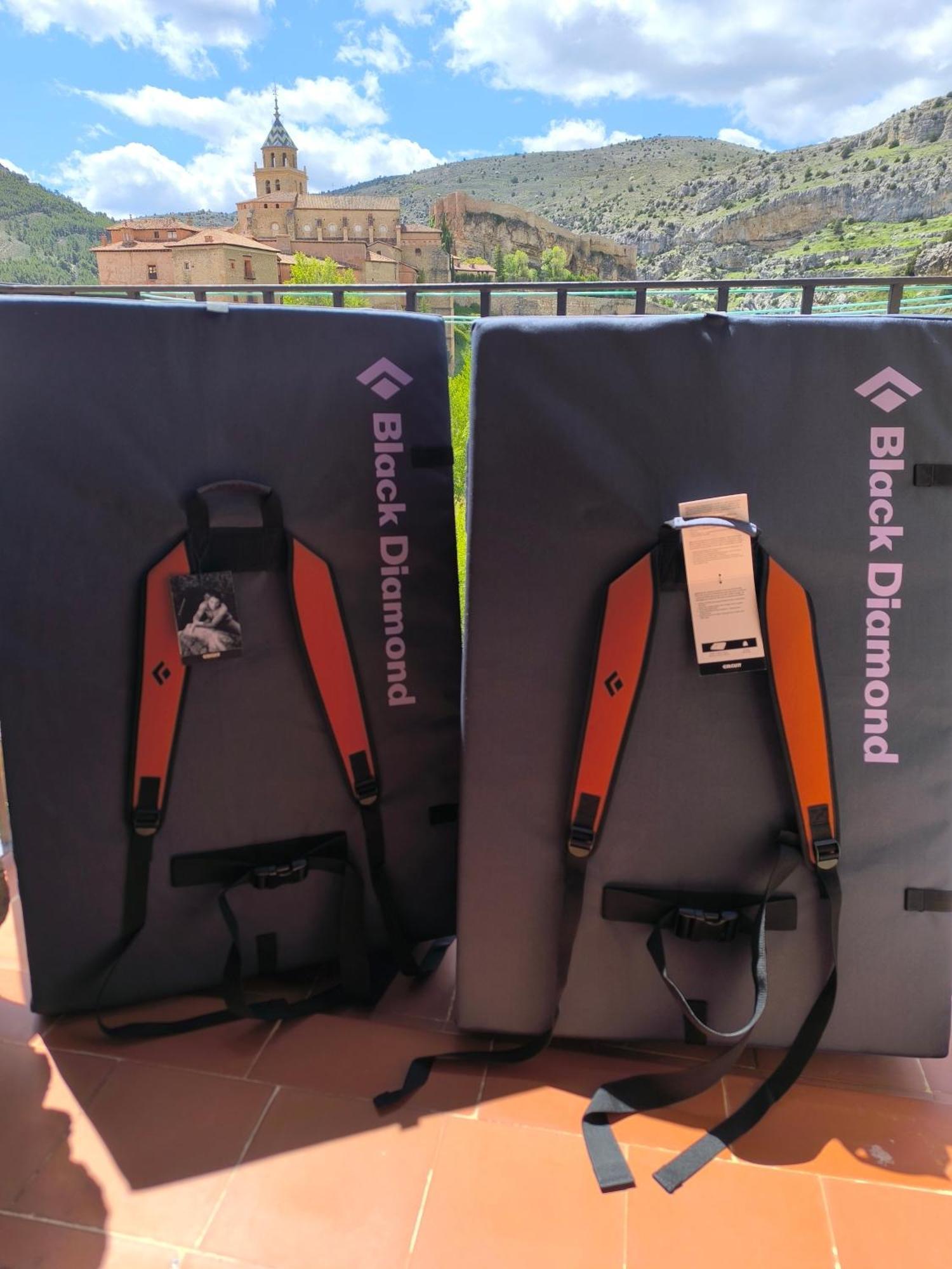 Mirador De Palacios- Centrico Con Vistas Y Parking Cerca Albarracín Exterior foto